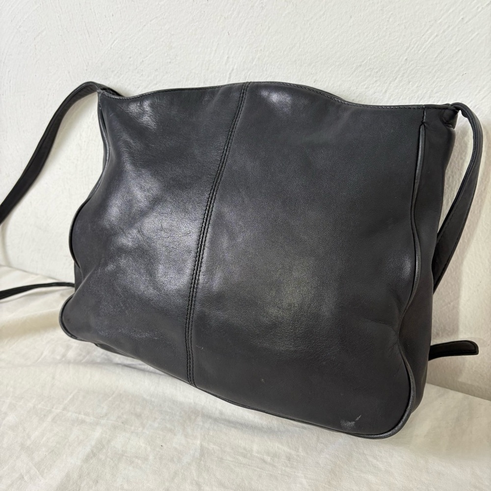 ETIENNE AIGNER Vintage Embossed Big Logo Minimalist Leather Crossbody Bag Purse - Picture 3 of 16